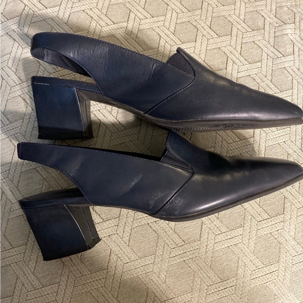 Naturalizer flex blue/navy leather slingback pumps 7w - Picture 3 of 5